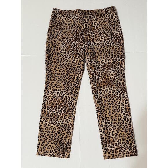 Chico's Animal Print Pull-On Pants, Size 0.5P - Picture 1 of 5